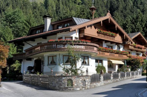 Гостиница Hotel Garni Montana  Майрхофен